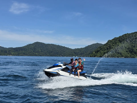Island Hopping - Floating Club House @ Gaya Island + Sapi Island