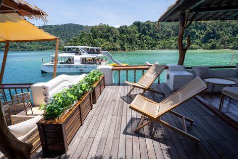 Yacht Island Cruise - Tunku Abdul Rahman Park 5 Islands + Floating Club House @ Gaya Island