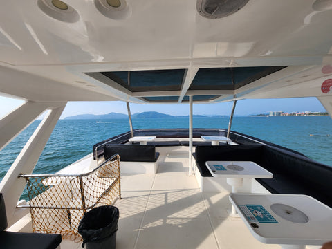 Yacht Island Cruise - Tunku Abdul Rahman Park 5 Islands + Floating Club House @ Gaya Island